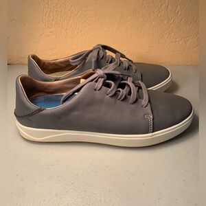 Olukai Women's Wailea Leather Lace-Up Golf Shoes Grey Sz 7 Comfort Walking